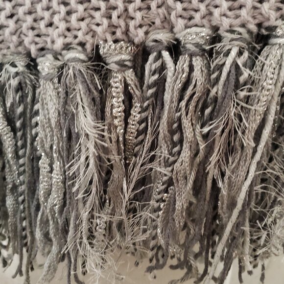NEW Hand Knitted Boho Cowl Infinity Scarf Fringe Boho Gray Ombre Boho Whimsy - Picture 6 of 6